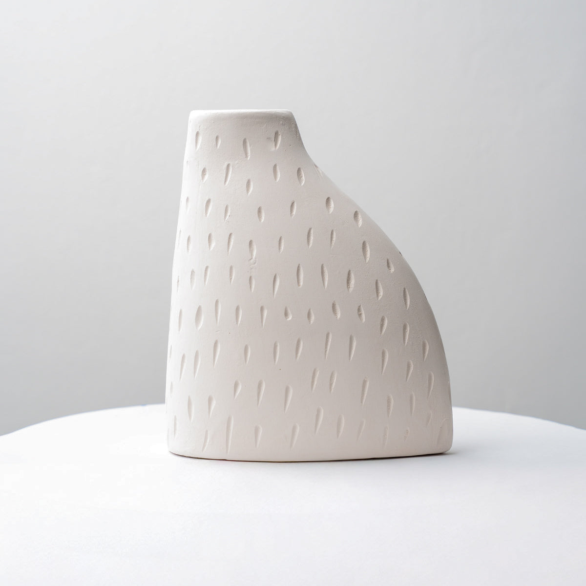 Vento Textured Vase