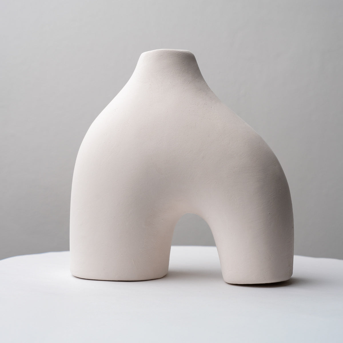 Arco Vase